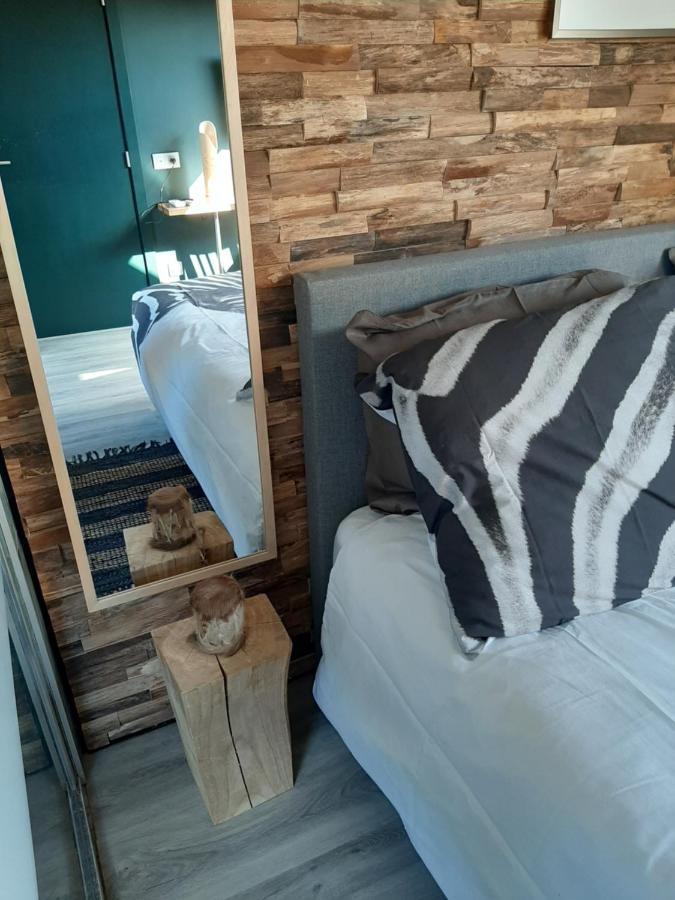 Groot Genoegen - 50 North Bed & Breakfast Herne Екстериор снимка